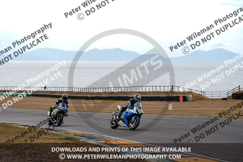 anglesey no limits trackday;anglesey photographs;anglesey trackday photographs;enduro digital images;event digital images;eventdigitalimages;no limits trackdays;peter wileman photography;racing digital images;trac mon;trackday digital images;trackday photos;ty croes